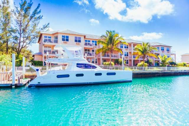 Island Seas Resort Freeport marina