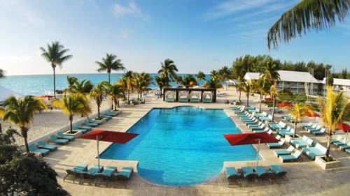 Viva Fortuna Beach Wyndham Pool beach